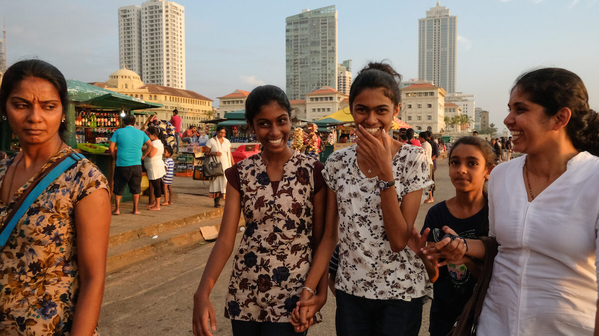 A slight majority of Sri Lankans, approve new government’s economic performance