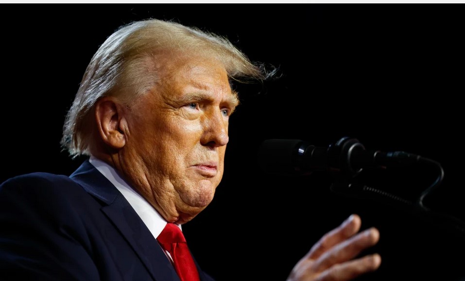 Is America moving towards Far Right vs Far Left politics?