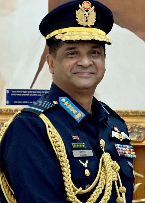 Pakistan and Bangladesh Air Chiefs hold first-ever meeting in Dubai