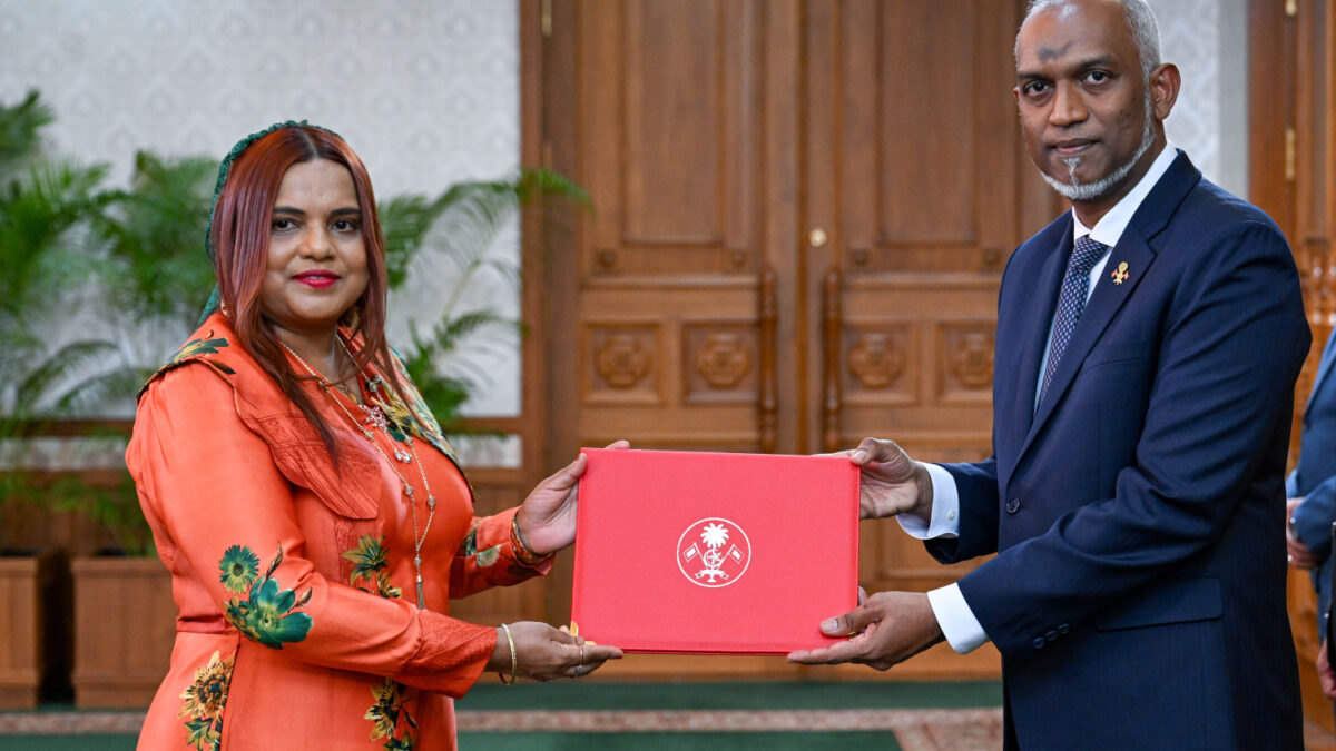 Maldivians signal disillusionment with President Muizzu