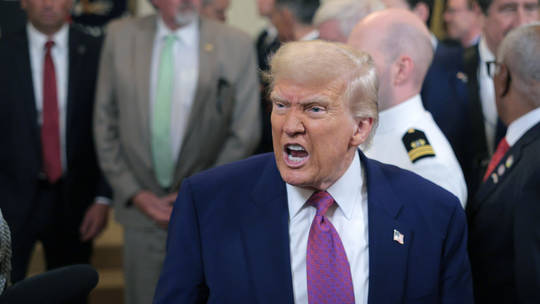 Open the Fu*kin’ Strait, crazy bastards’ – Trump threatens Iran with strikes on power plants, bridges